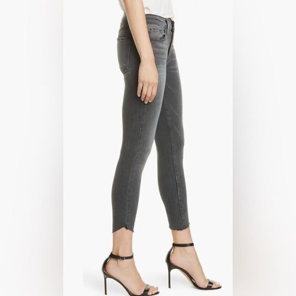 Frame Le Skinny de Jeanne Raw Hem Ankle Jeans in Black Grey Kinder, Size 28 - Picture 3 of 13
